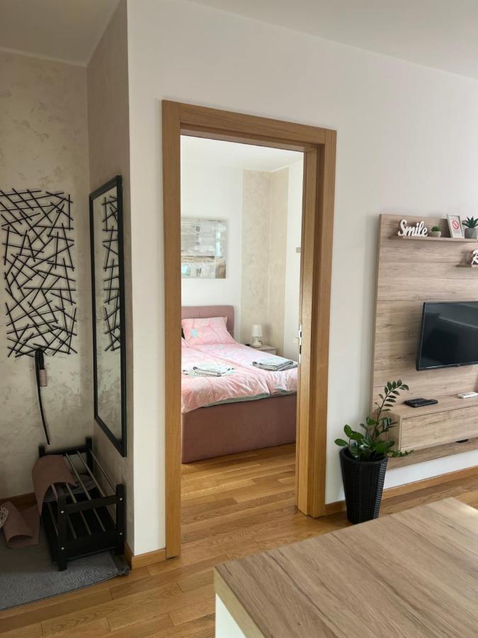 Apartment Luxe Nine Novi Sad Exteriér fotografie