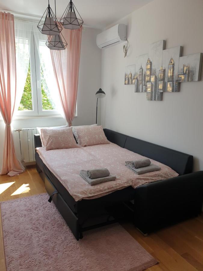 Apartment Luxe Nine Novi Sad Exteriér fotografie